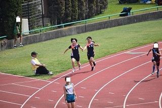 4-4