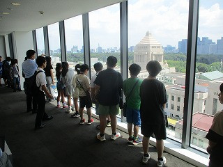 ３　衆議院議員会館から国会議事堂