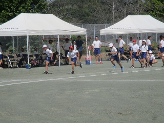 ４－５
