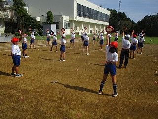１２