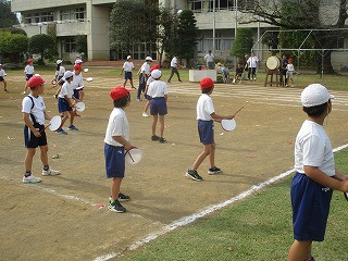 １４