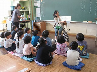 １